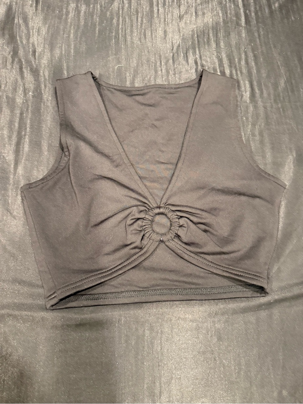 Black Sleeveless Ring-Detail Crop Top